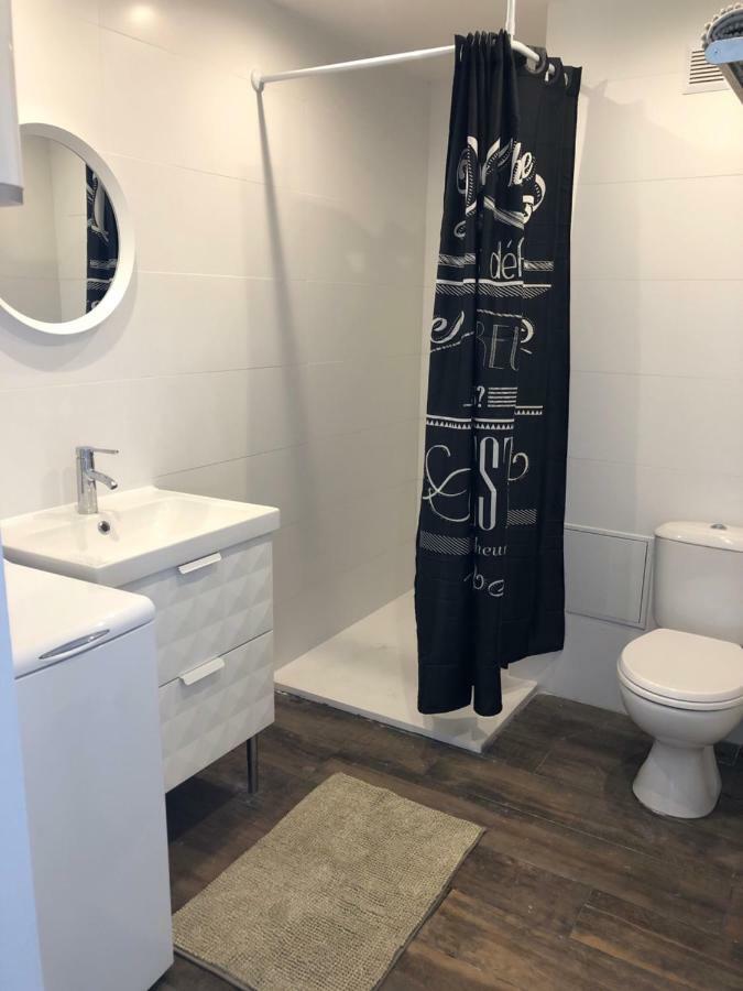 Appartement Vue Mer Climatise 2 Chambres Пор-ла-Нувел Екстериор снимка